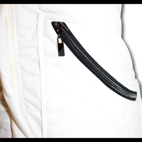 White jacket / coat - Picture 4 of 4